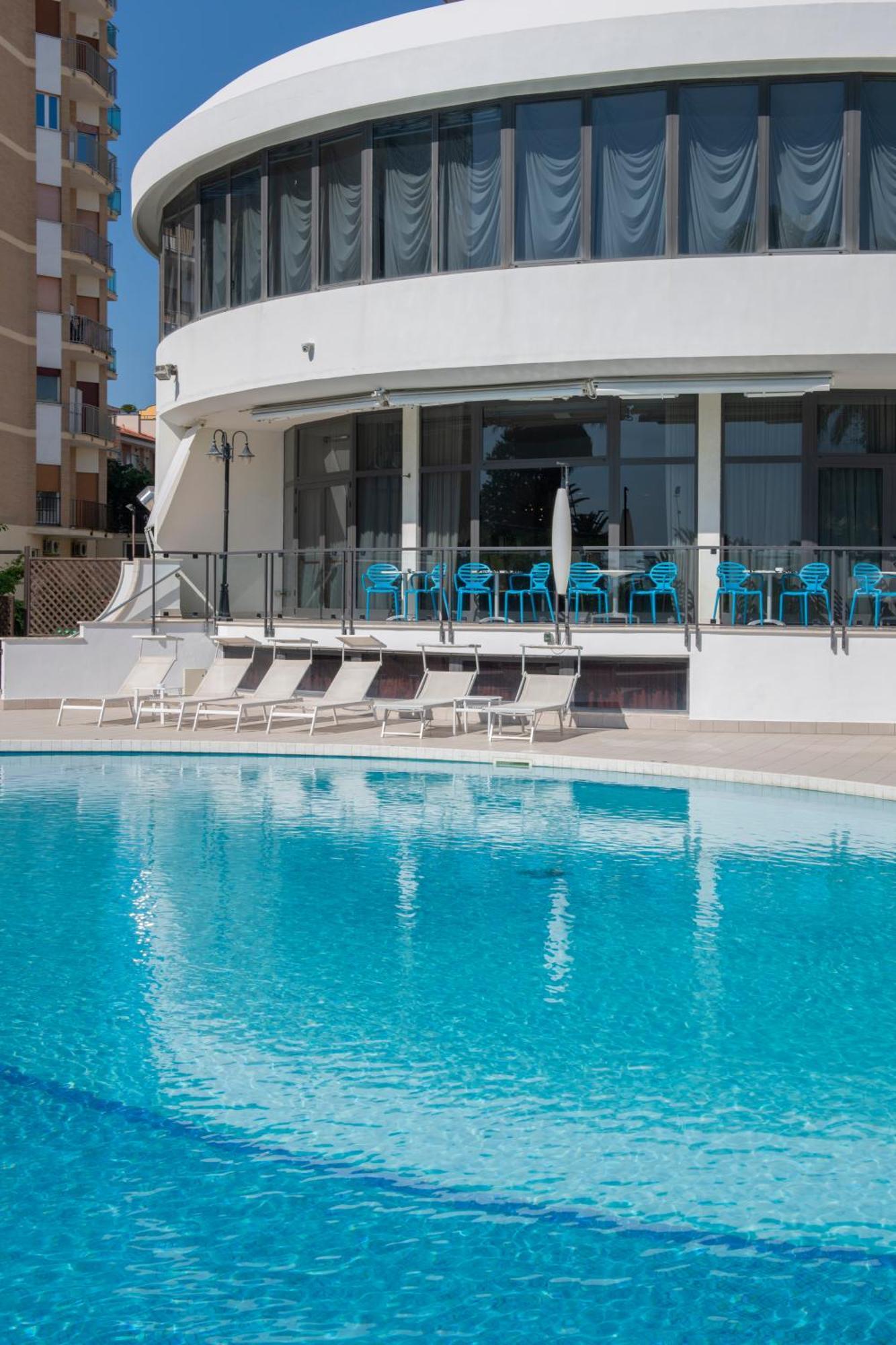 International Hotel & Suite San Benedetto del Tronto
