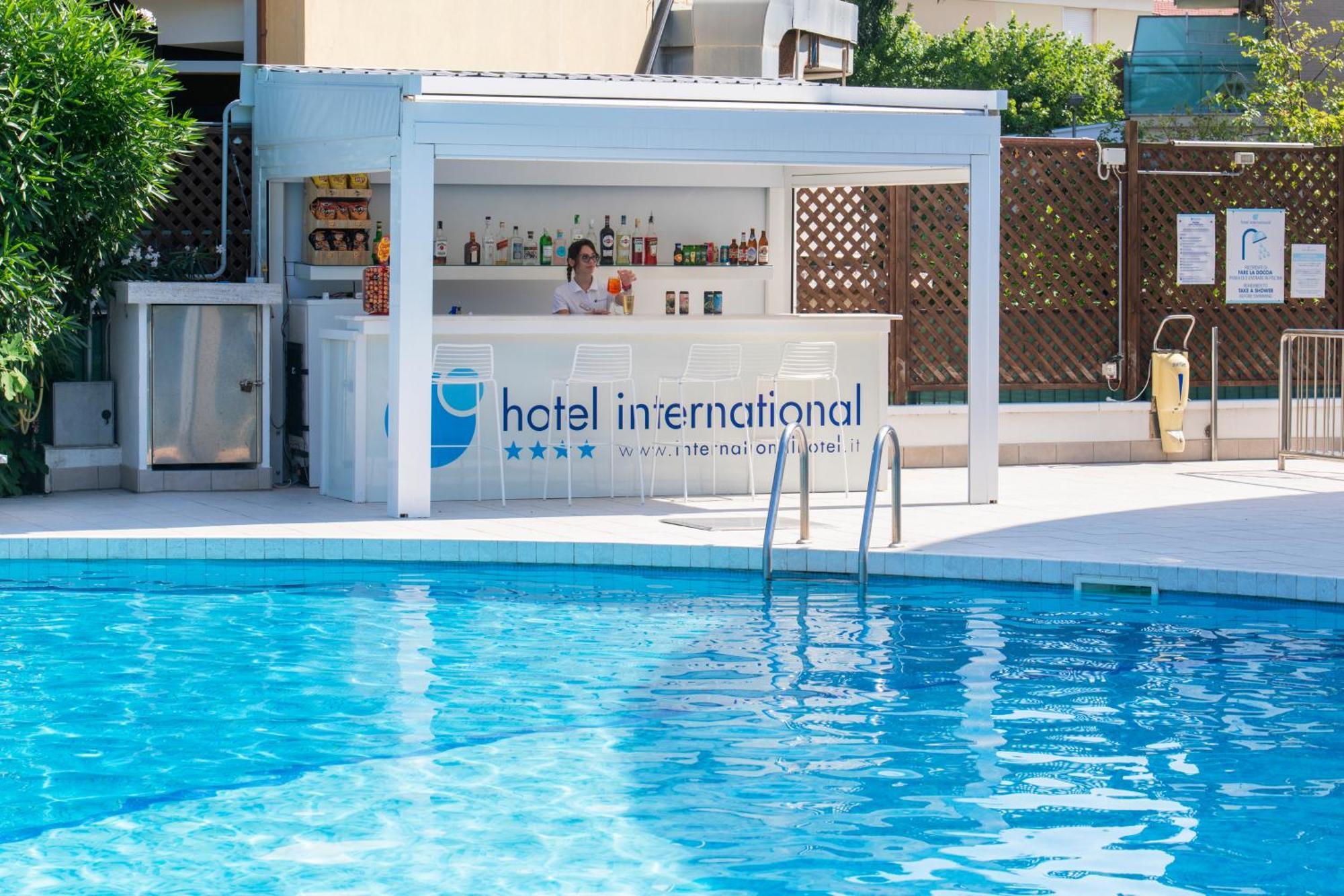 Hotel International &
